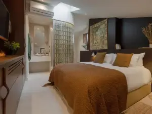 MiHotel - Grenier a SEL de Perouges