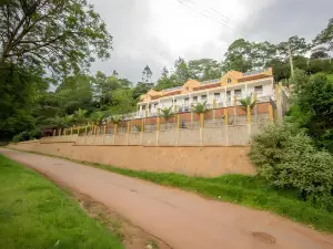 Albertine Tourist Resort