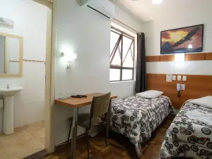 Bandeira Hotel
