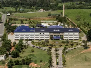 Colonial Plaza Hotel Pindamonhangaba