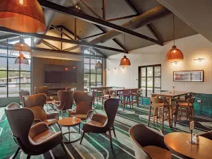 Claremont Hotel Motel