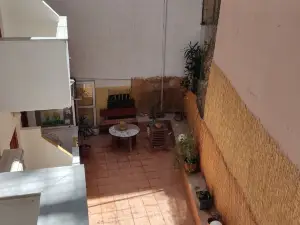 基山德羅斯酒店