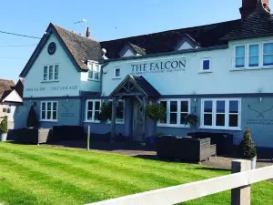 더 팔콘 앳 해튼