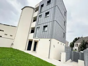 จิจิ สวีทส์