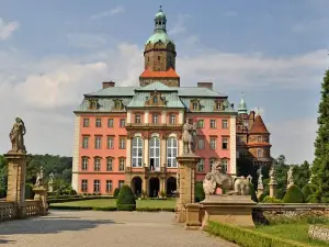 Hotel Przy Oślej Bramie - Zamek Książ