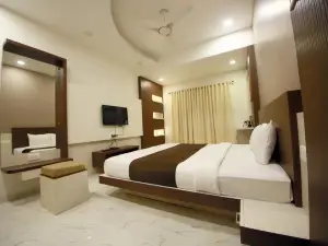 Hotel Madhuri Executive