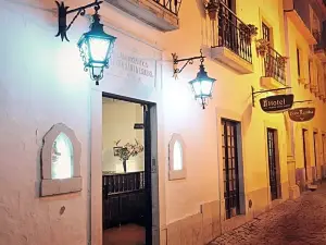 Rainha Santa Isabel - Óbidos History Hotel