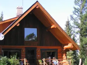 Seawood Bed & Breakfast & Cabins