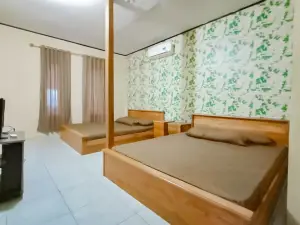 納茲瑞爾家庭旅館