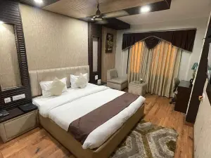 호텔 그랜드 사이 - 모라다바드, 우타르 프라데시