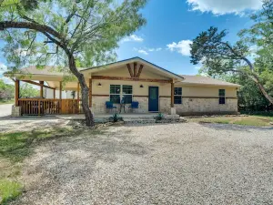 Pet-Friendly Texas Home w/ Furnished Patio & Grill