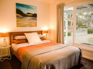 Lawrence creek cottage Bruny Island