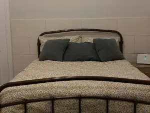 Beanies LorneStreet Four Bed House