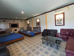 Patcharaview Hotel