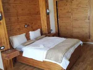 Palm Hotel