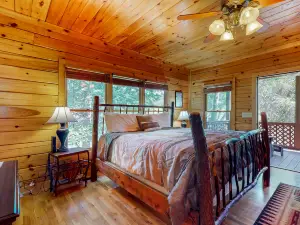 River Escape on the Toccoa River