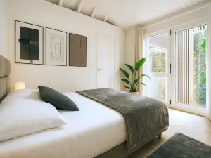 Maya Appartements