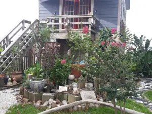 LaView 2-Story Waterfront Couples Suite -No kids, no drama & no stress allowed