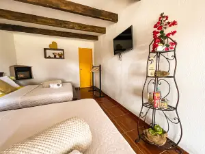 Parador la Mesa Redonda Hotel y Glamping