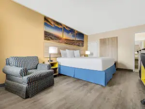 데이즈 인 바이 윈덤 포트 웨인