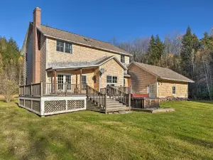 Private Home w/ Hot Tub Near Jay Peak Slopes