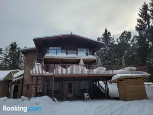 Bowering Lodge
