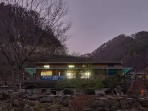 Danyang Haneulare Byeolcheonji Pension