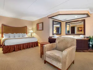 Best Western Plus Oswego Hotel and Conference Center