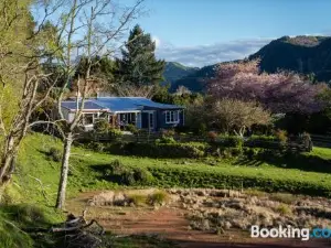 Mahaanui Cottage Farmstay