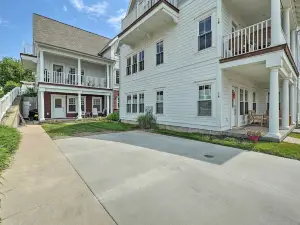 Grand Haven Condo Walk to Lake and Pool Access!