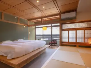 Coliving & Cafe Sando