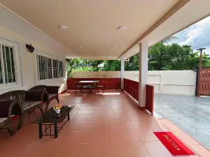 Donkaew house