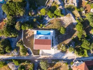 Lovely Home in Supetar Brac