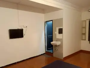 Hotel O Patil Residency Lodging
