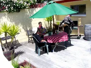 桑尼維爾海濱汽車旅館