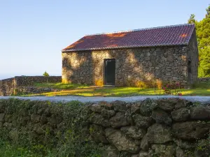Caparica Azores Ecolodge