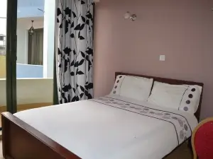 Olerai Hotel