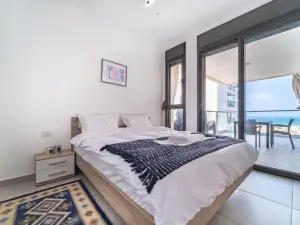 Achziv Beach Haven 3BR Apartment by Sea N' Rent