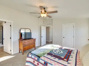 Peaceful Deary Vacation Rental w/ Deck & Views!