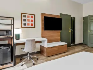 スパーク by ヒルトン リンチバーグ