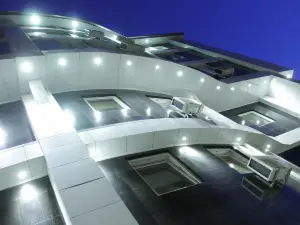 Bali Colosseum Hotel