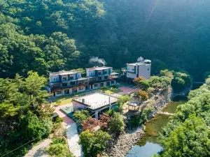 Yeongdong for Elise Pension