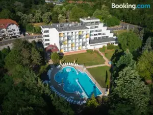 Thermal Hotel Garden