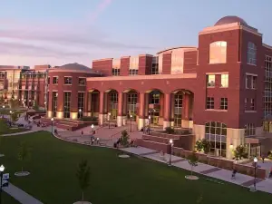 Courtyard Reno Downtown/Riverfront