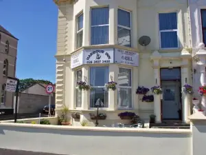 The Harbour Inn