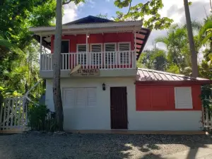 El Yaguacil Aparta Hotel