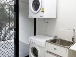 Cooktown Harbour View Luxury Apartments