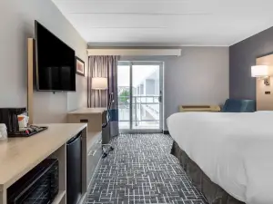 Comfort Inn Hyannis - Cape Cod