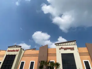 Anggraeni Hotel Tanjung