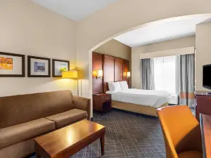 Comfort Suites